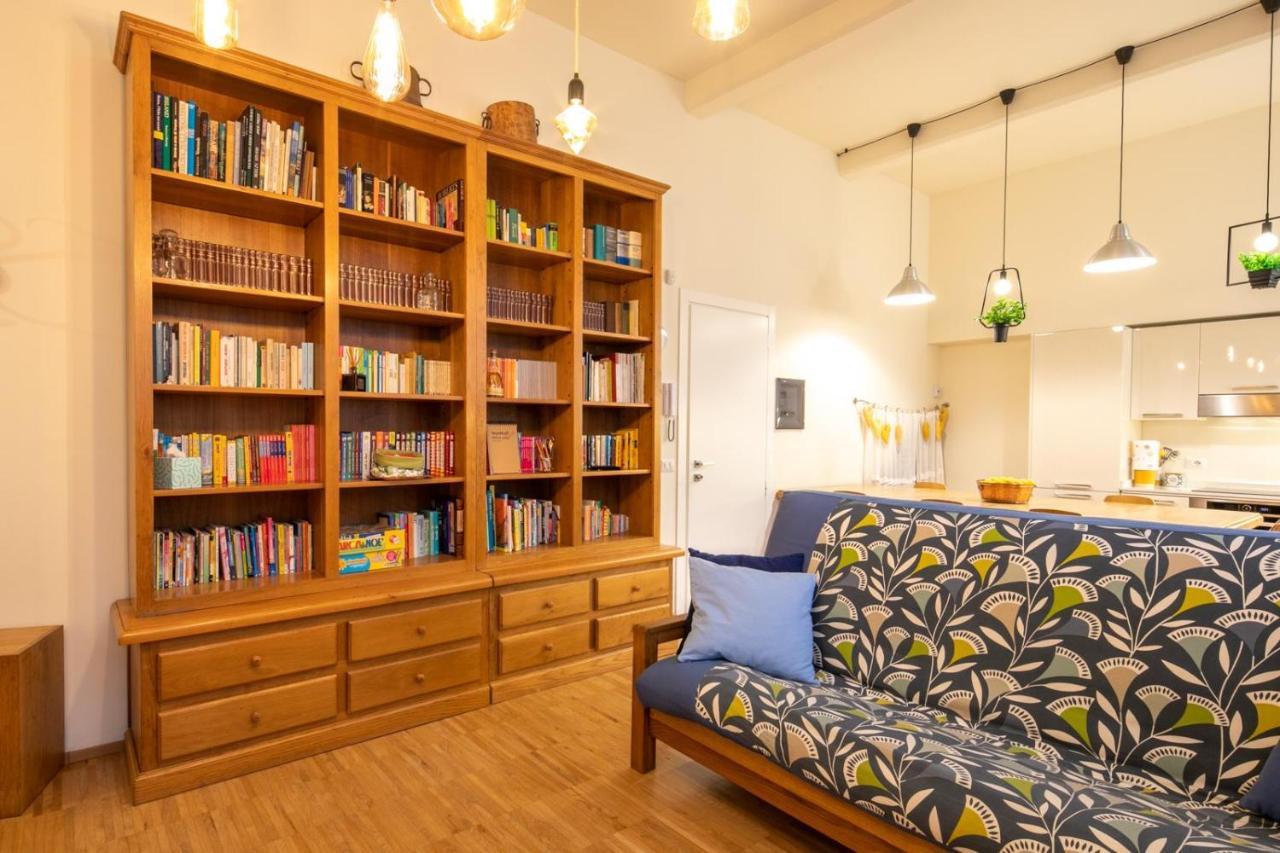 La Casa Colorata - Flats In Milan - Bocconi Daire Dış mekan fotoğraf