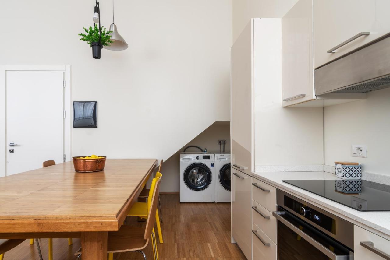 La Casa Colorata - Flats In Milan - Bocconi Daire Dış mekan fotoğraf