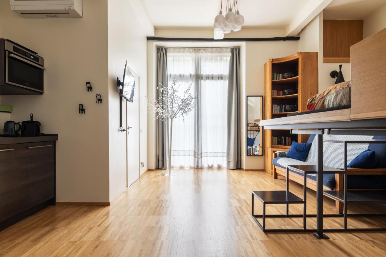 La Casa Colorata - Flats In Milan - Bocconi Daire Dış mekan fotoğraf