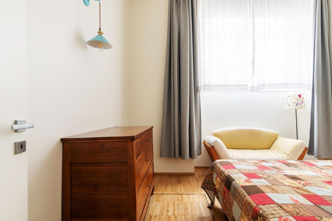 La Casa Colorata - Flats In Milan - Bocconi Daire Dış mekan fotoğraf
