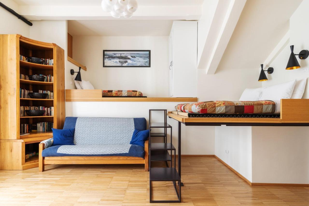 La Casa Colorata - Flats In Milan - Bocconi Daire Dış mekan fotoğraf