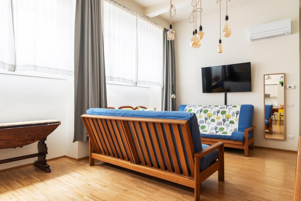 La Casa Colorata - Flats In Milan - Bocconi Daire Dış mekan fotoğraf