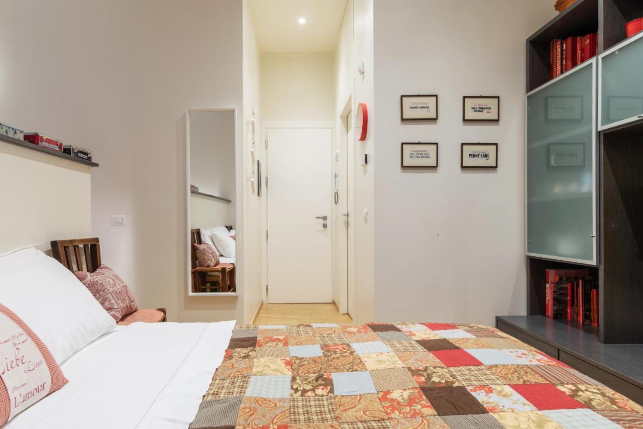 La Casa Colorata - Flats In Milan - Bocconi Daire Dış mekan fotoğraf