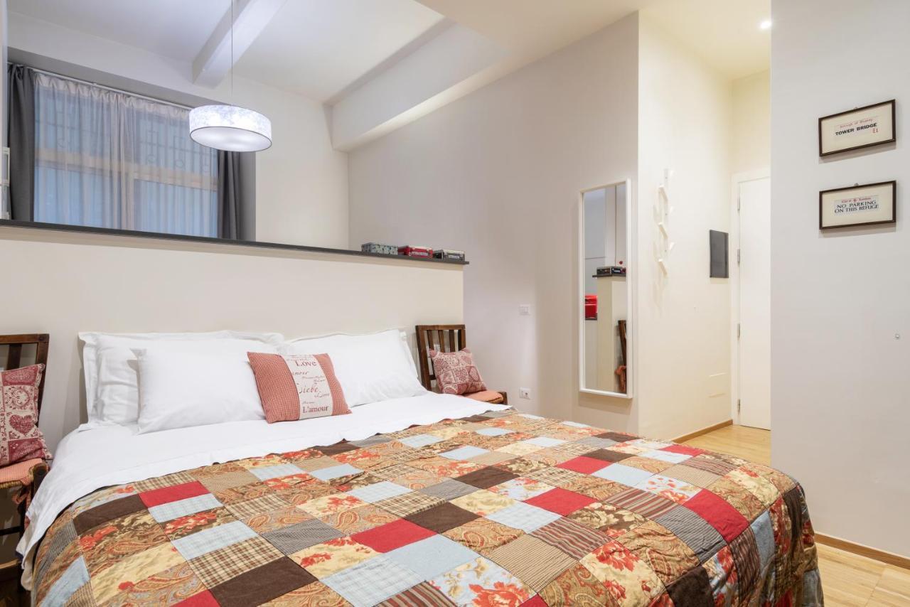 La Casa Colorata - Flats In Milan - Bocconi Daire Dış mekan fotoğraf
