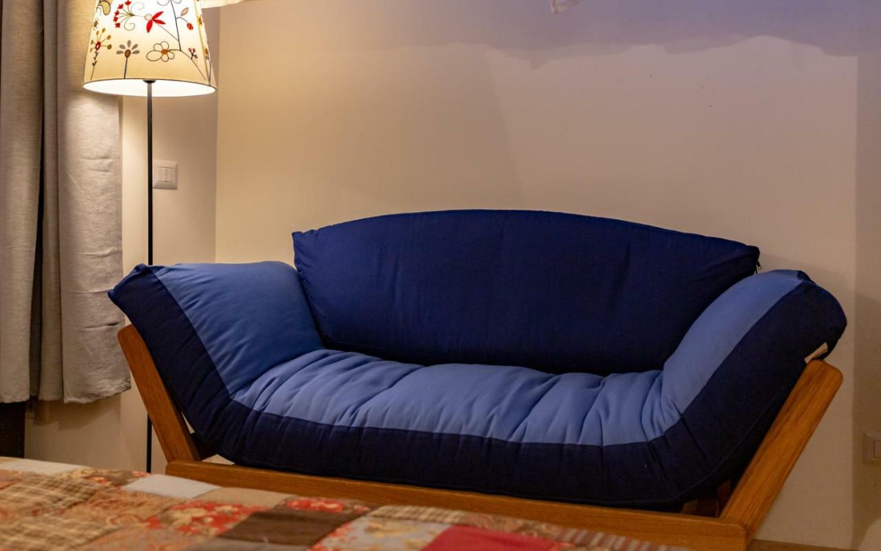 La Casa Colorata - Flats In Milan - Bocconi Daire Dış mekan fotoğraf